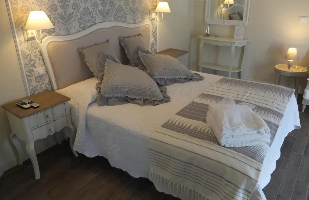 Romantic Home-1